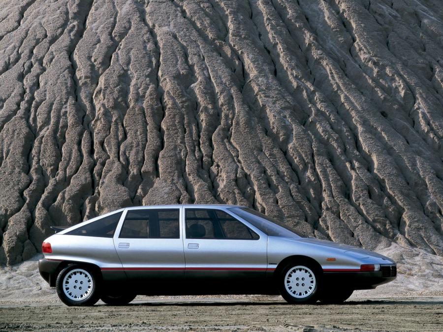  Lancia Medusa Concept 1980 года  (фото 4 из 6)